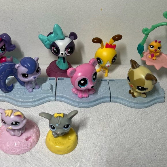 LITTLEST PET SHOP lot. McDonald’s. Plus Two other sets. - Picture 5 of 9